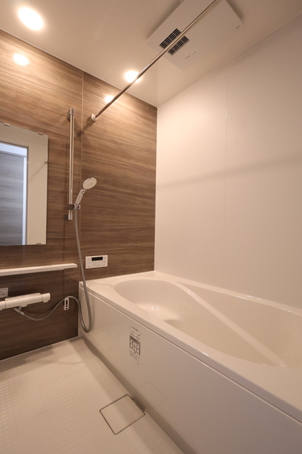 バス・シャワールーム　ユニットバス