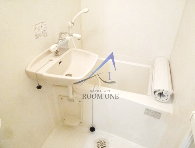 バス・シャワールーム　お風呂です。