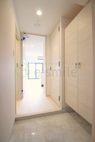 玄関　明るい玄関です