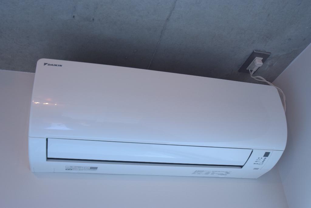 その他設備　エアコン