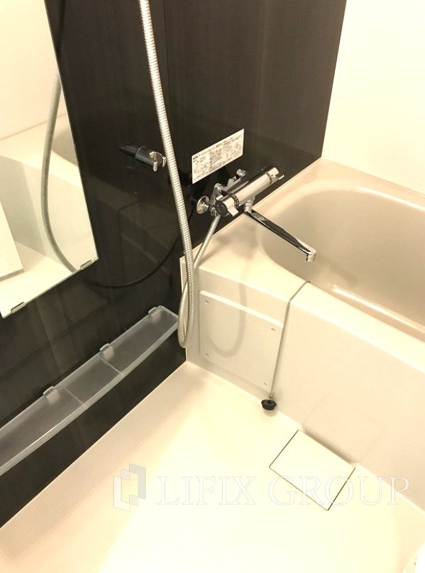 バス・シャワールーム　風呂