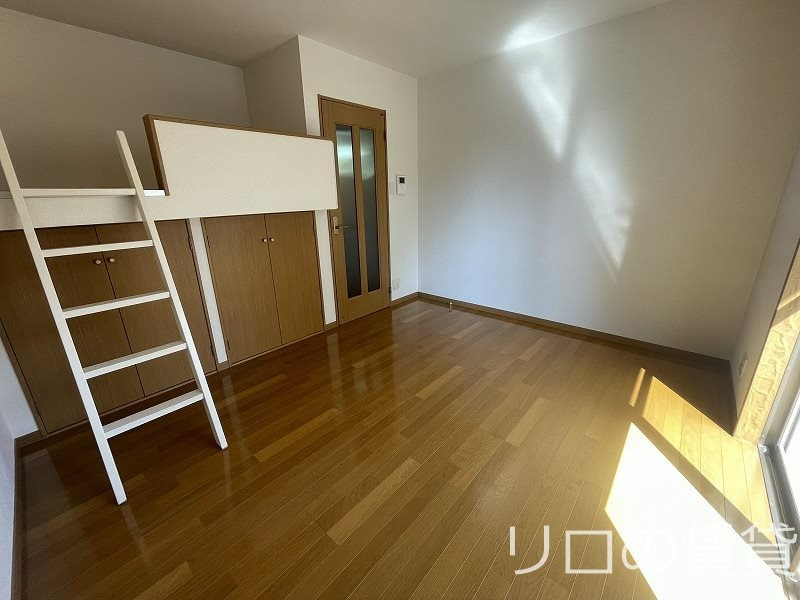 居室・リビング　別号室