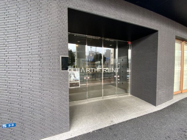 エントランス　☆インターネット無料/池袋駅までバスで1本の立地☆