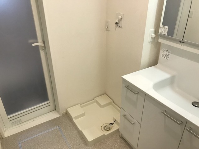 その他部屋・スペース　Ｃ１０１号室　洗濯機置場