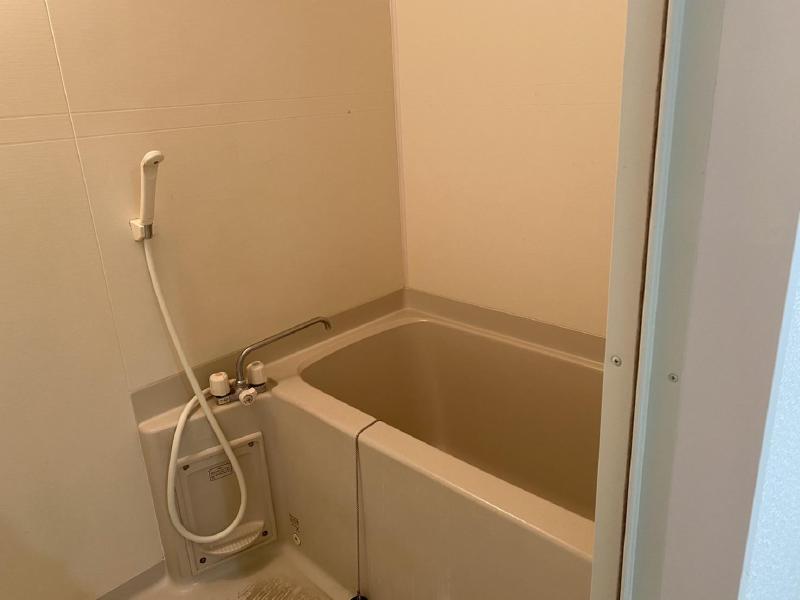 バス・シャワールーム　バスルーム