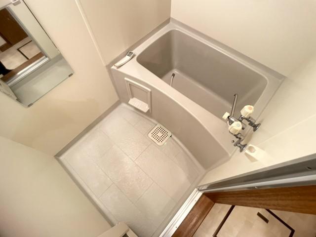 バス・シャワールーム　浴室