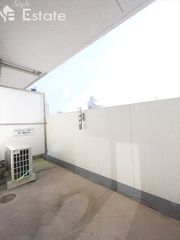 バルコニー　バルコニー