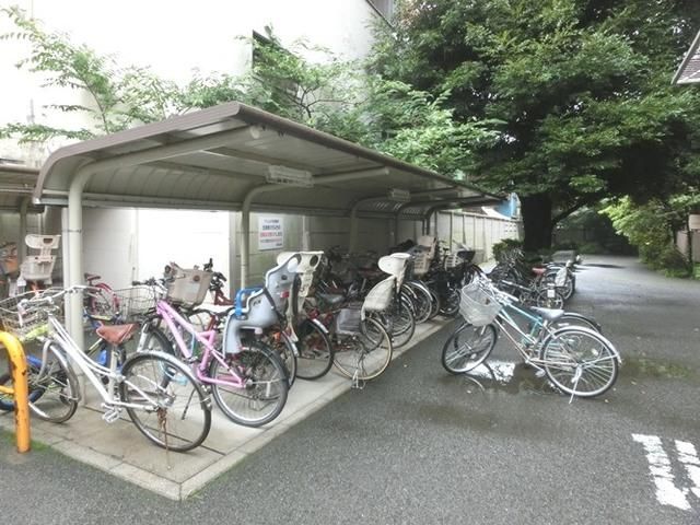 その他共有部分　★屋根付き駐輪場★