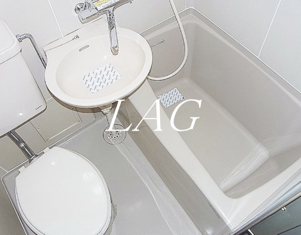 バス・シャワールーム　お風呂です。