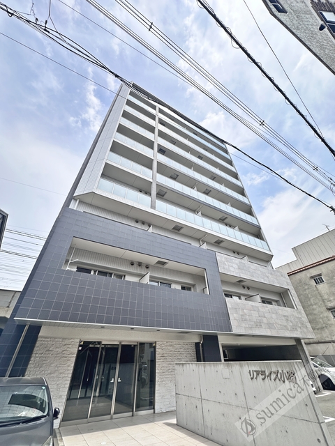 建物外観　全戸南向きで明るい内装♪