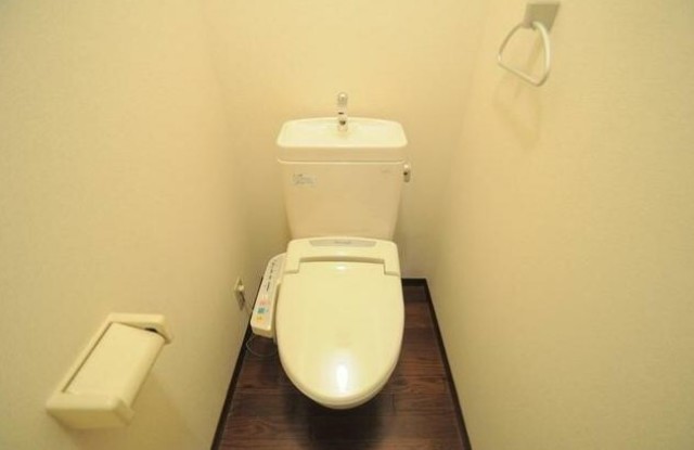 トイレ　別部屋同仕様