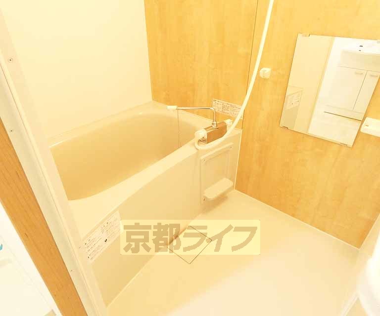 バス・シャワールーム　きれいなお風呂です。