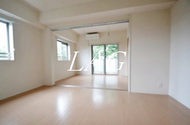 居室・リビング　洋室のお部屋です。