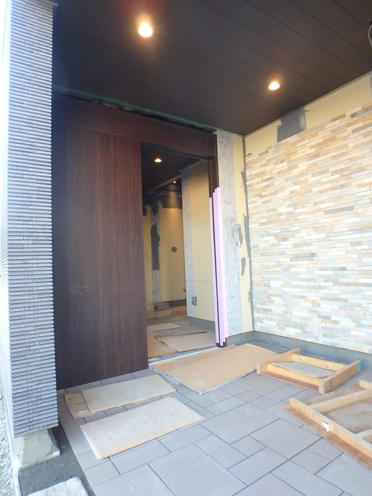 エントランス　オートロックエントランス