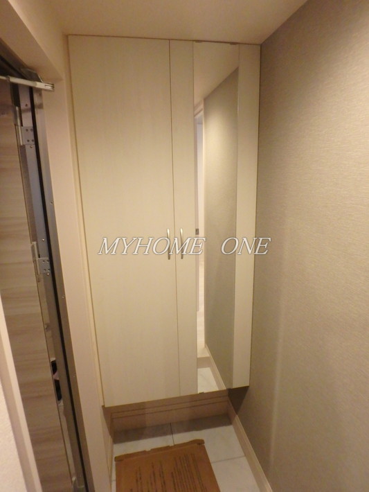 玄関　玄関ホール