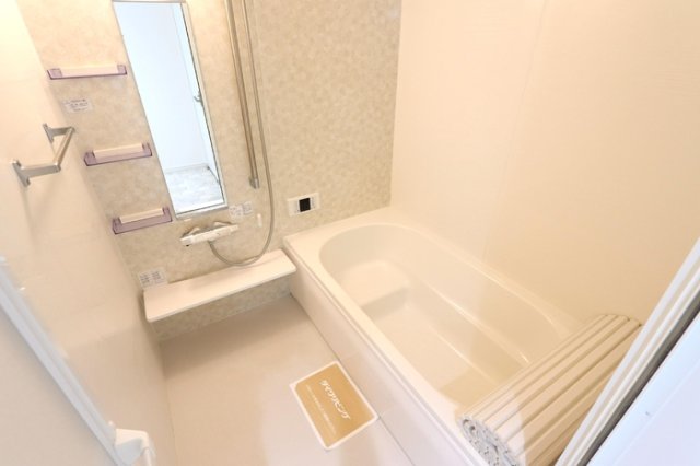 バス・シャワールーム　一坪風呂