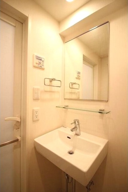 洗面設備　同仕様写真