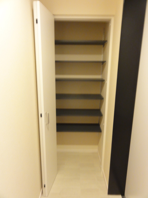 玄関　大型の靴箱