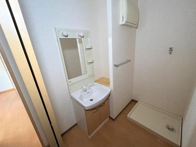 洗面設備　洗髪洗面化粧台