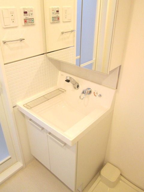 洗面設備　★洗面台付き★