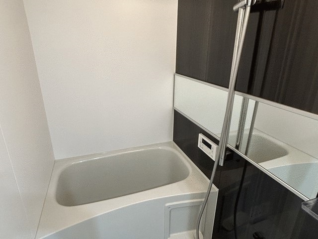 バス・シャワールーム　バスルーム