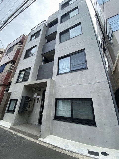 建物外観　５階建ての賃貸マンション