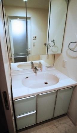 洗面設備　☆嬉しい独立洗面台☆