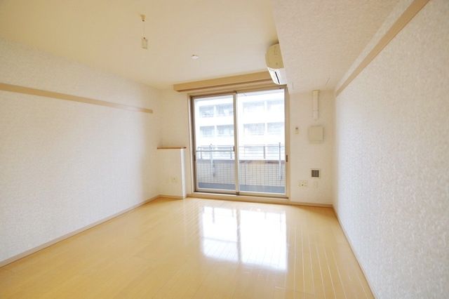 居室・リビング　★お部屋探しはタウンハウジング稲田堤店まで★