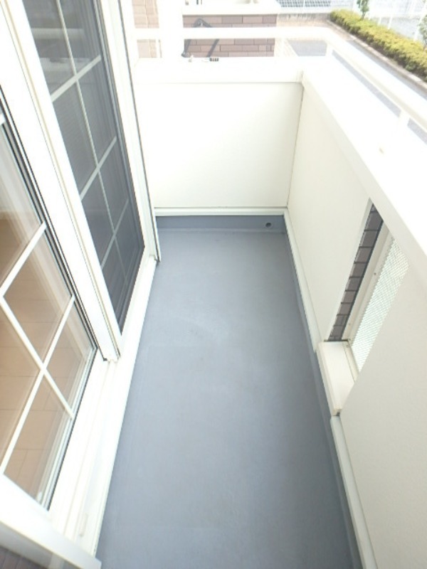 バルコニー　図面と現状に相違がある場合には現状を優先．．．