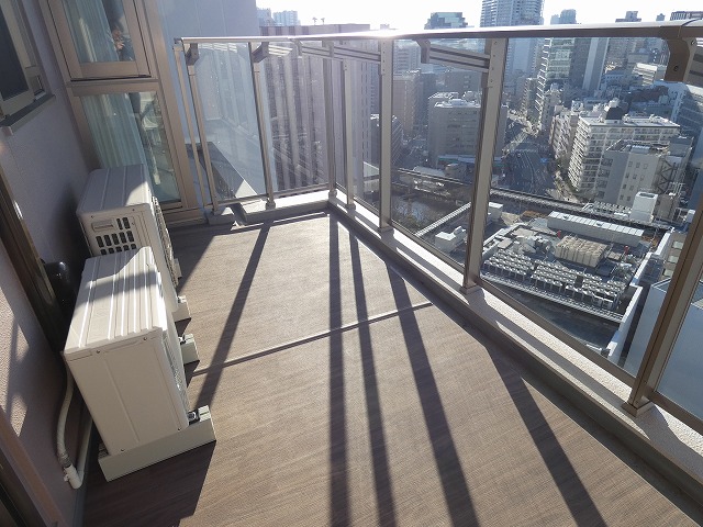 バルコニー　バルコニー