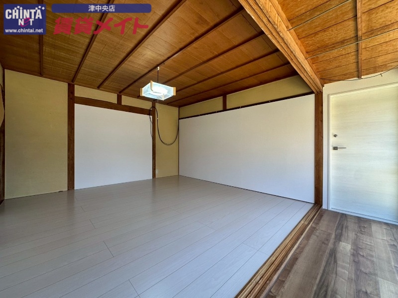 居室・リビング　母屋