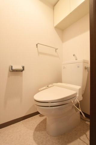 トイレ　※別部屋の参考写真です。