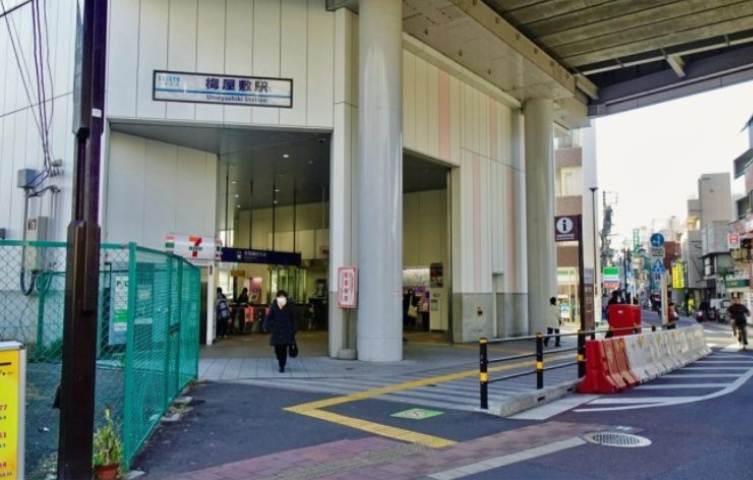 その他　梅屋敷駅（その他）まで560m