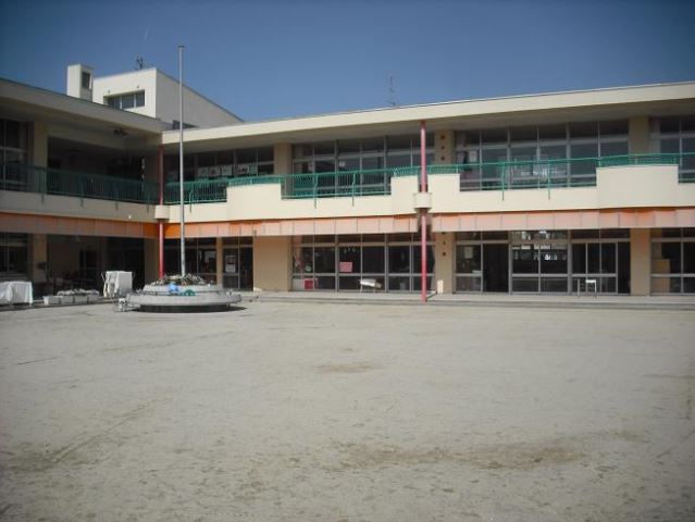 幼稚園・保育園　つつじが丘保育園（幼稚園・保育園）まで760m
