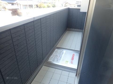 バルコニー　ベランダ