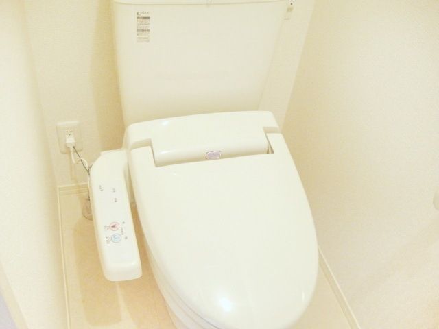 トイレ　★ウォシュレット★