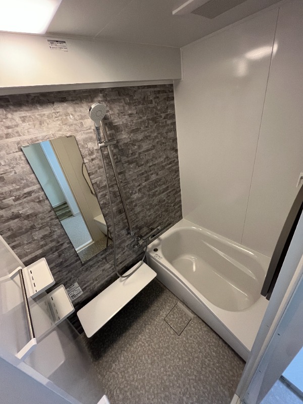バス・シャワールーム　別部屋参考写真