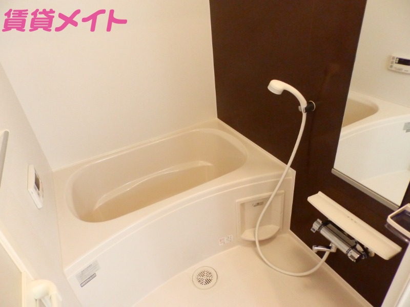 バス・シャワールーム　同型タイプ画像