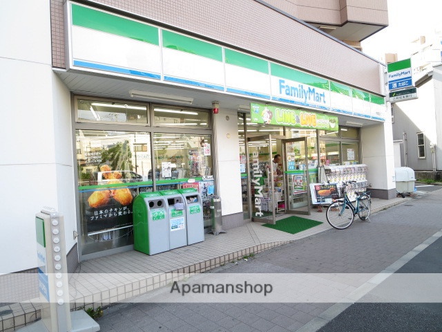 コンビニ　ファミリーマート（コンビニ）まで316m