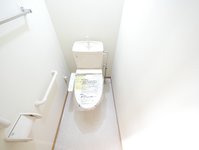 トイレ　★清潔感のあるトイレ写真です★
