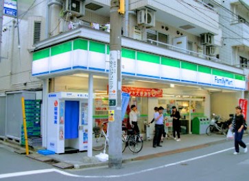 コンビニ　ファミリーマート鈴木錦糸町店（コンビニ）まで110m