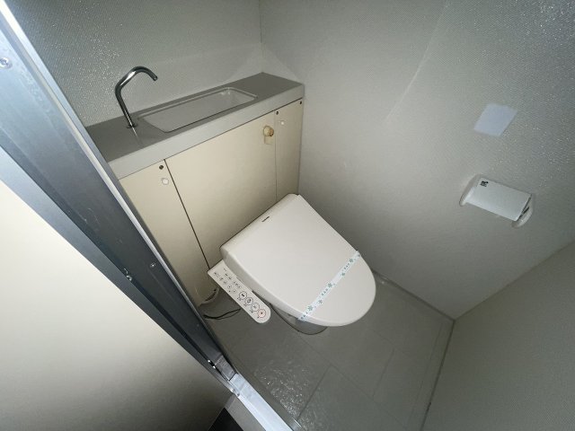 トイレ　ゆったりとした空間のトイレです