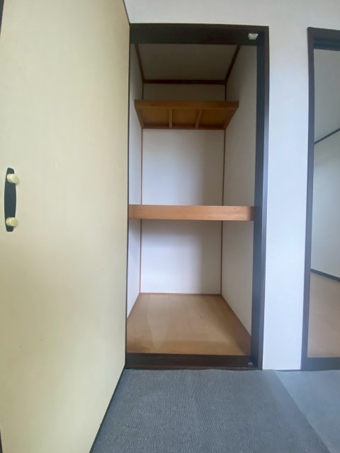 収納　※写真は他号室です