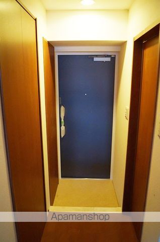 ＪＲ高崎線 高崎駅 徒歩12分 10階建 築14年の玄関写真