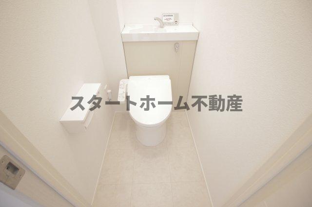 トイレ　ゆったりとした空間のトイレです