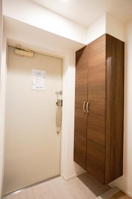 玄関　明るい玄関です