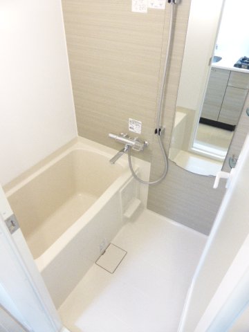 バス・シャワールーム　バス※別部屋参考写真
