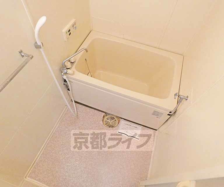 バス・シャワールーム　バスです。