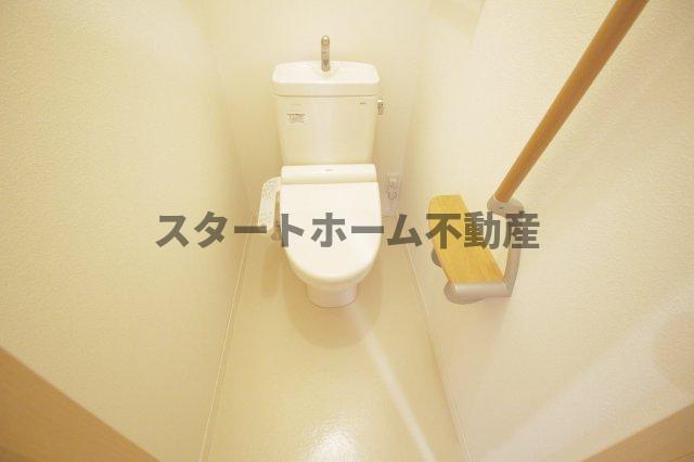 トイレ　コンパクトで使いやすいトイレです