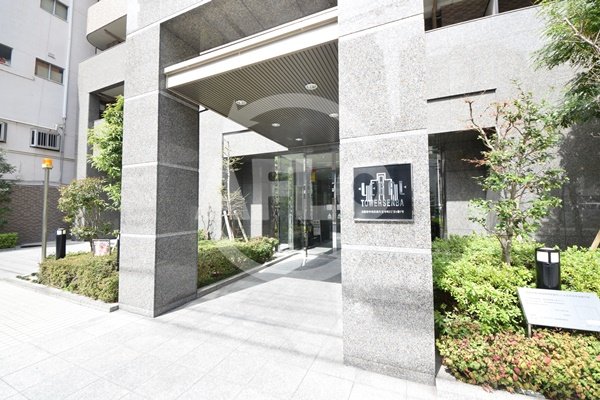エントランス　リーガルタワー船場　エントランス